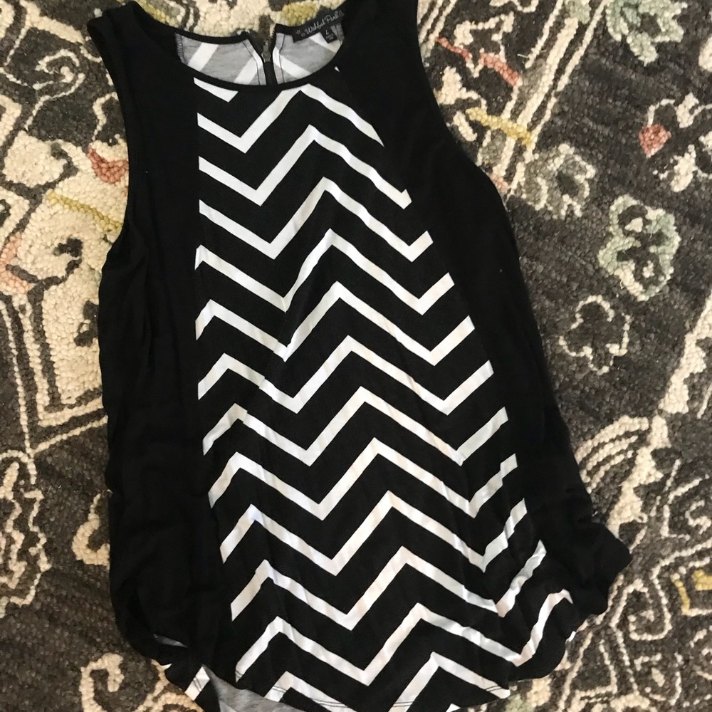 Black and white tank